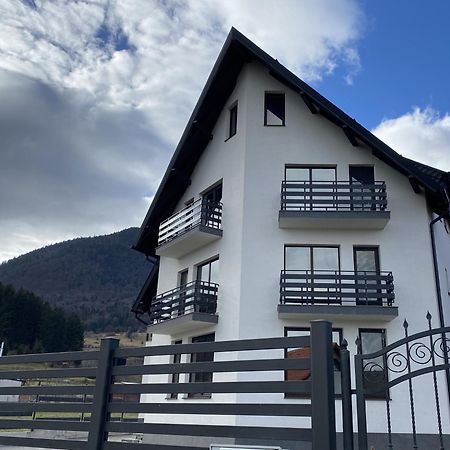 Vila Hora Craiului Zărneşti Eksteriør billede